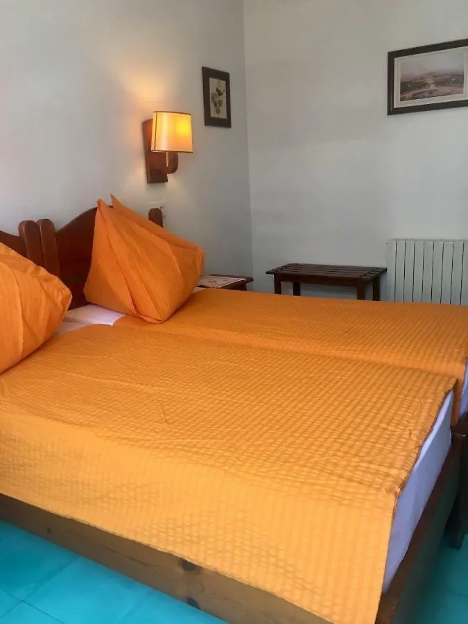 Pension Casa Austria カレーリャ 3*,