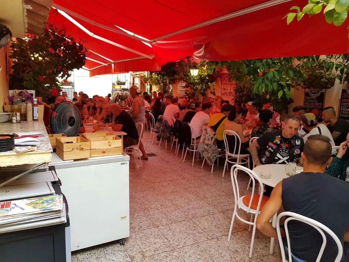 Pension Casa Austria Hotel Calella Guest house